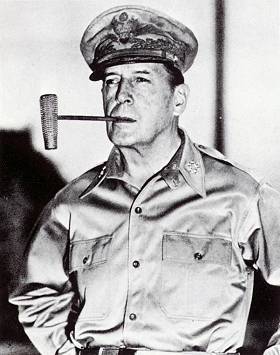 Gnral d'arme Douglas MacArthur