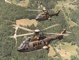 Les hlicoptres de transport Super Puma constitueront galement une composante importante d'Arme suisse XXI